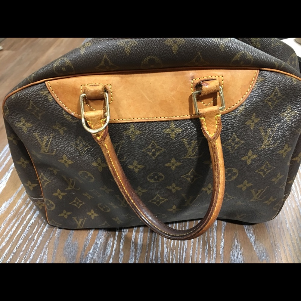 Louis Vuitton Hand bag